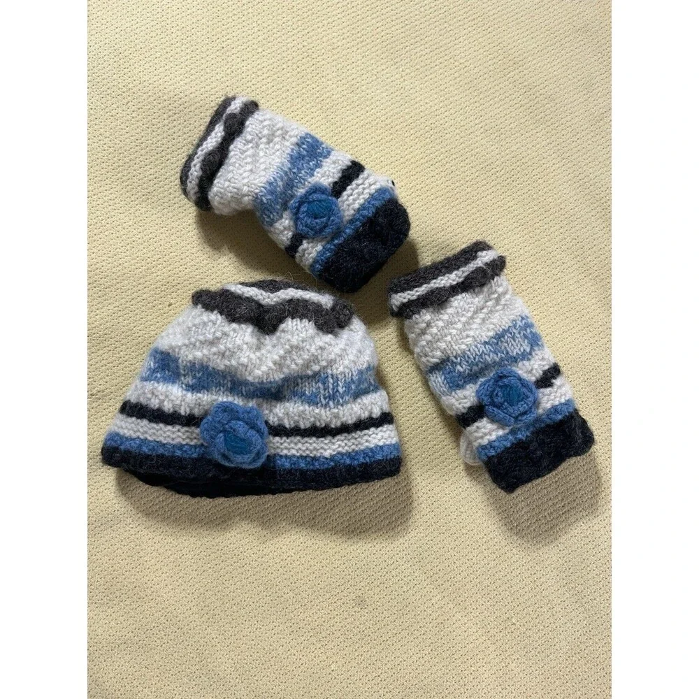 Crochet 100% Wool Hat And Mitten Set Lined Blue Cream Flower Fingerless